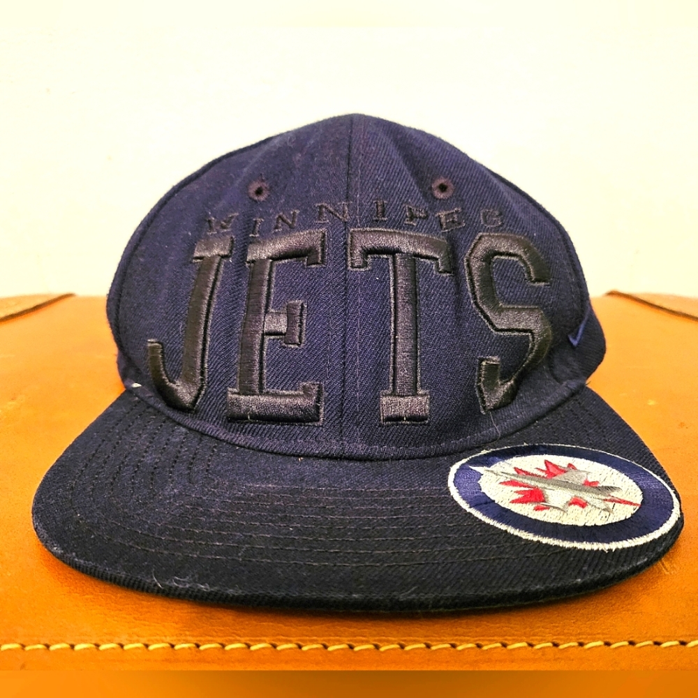 Vintage Zephyr NHL Winnipeg JETS Stitched Snapback Cap | Size OS